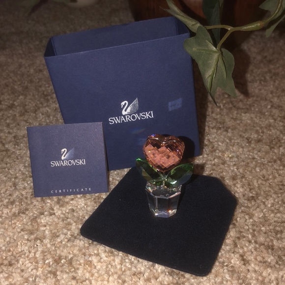 ๐ธNWT/NIB! SWAROVSKI RETIRED Pink Heart ๐ธ - Picture 3 of 7